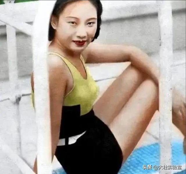 戴笠幽禁3年的胡蝶有多美？私房照略显微胖，但一颦一笑妩媚多姿