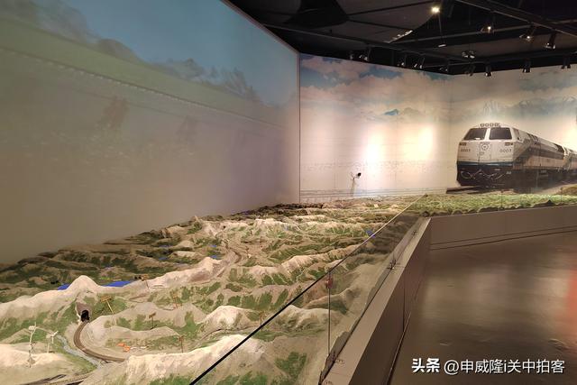 拉萨市：参观西藏自然科学博物馆