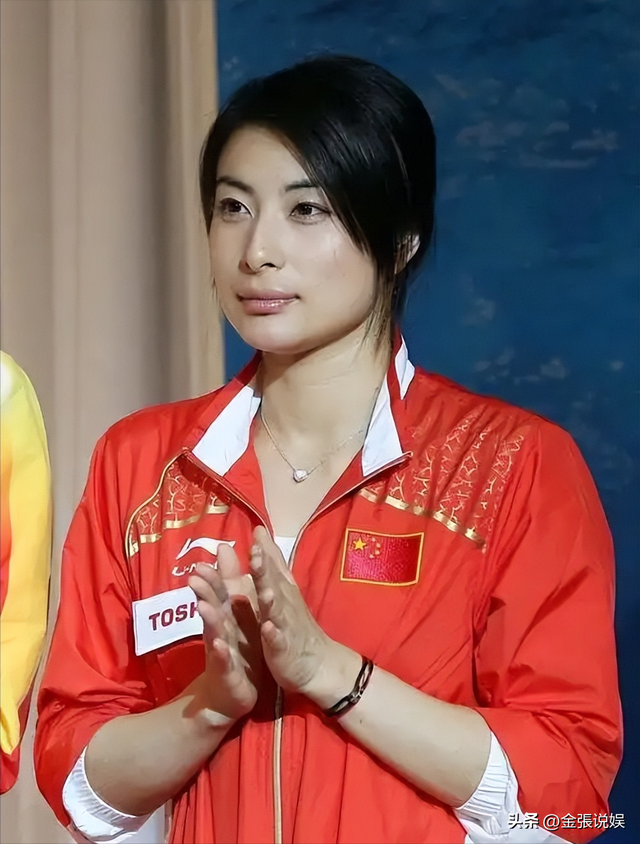 霍震霆没想到，44岁儿媳郭晶晶再次官宣喜讯	，让整个阔太圈沉默了