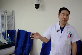 肺癌放疗副作用大，效果不稳当？“这是最大的认识误区！”图片