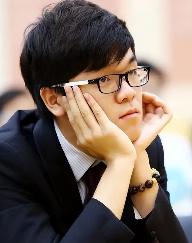 聂卫平女儿发布讣告公开	，暗示父亲离世真相，不是癌症那么简单