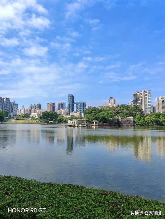 秋日的天河公园