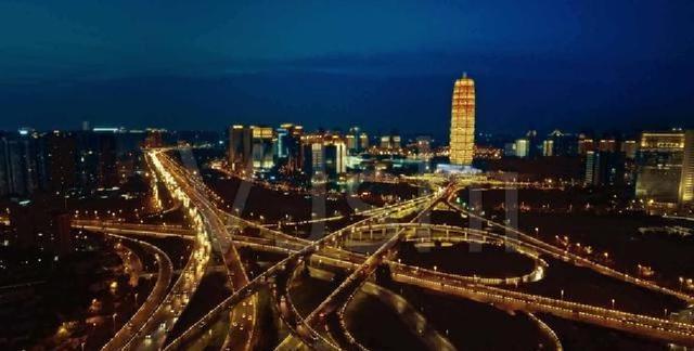毛主席为何主张将河南省会从开封迁往郑州？高瞻远瞩，令人佩服