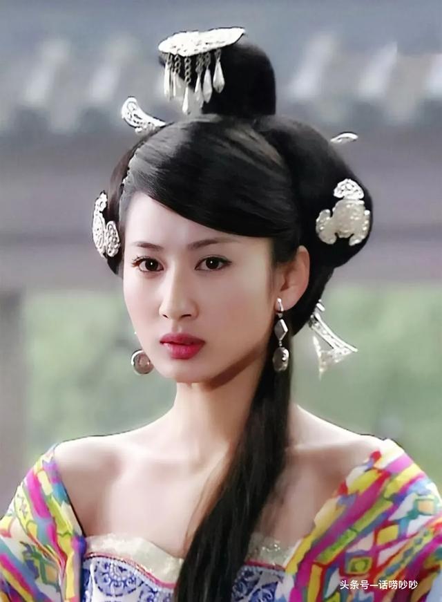退圈9年，内娱无人替代，唐嫣和孙坚都劝她复出拍戏！太可惜了！