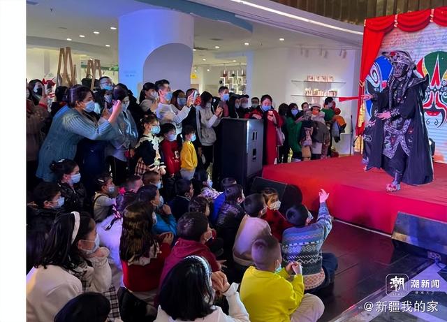 新经济 新业态 新“巴扎”新疆乌鲁木齐瑞达丝路新天地掠影