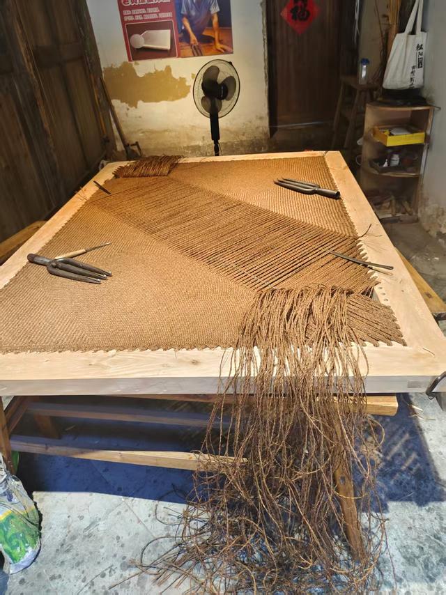 松阳不止有老村落，还有可以躺平、喝茶、吹风的老街