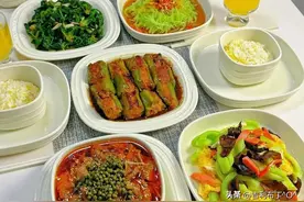 广东表姐家，真的太豪横了，每天都5、6个菜。广东人都是这样吗？图片