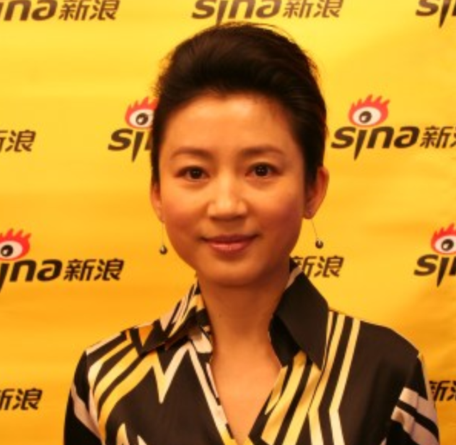 善恶到头终有报！57岁央视女主持王小丫，已走上另一条大路