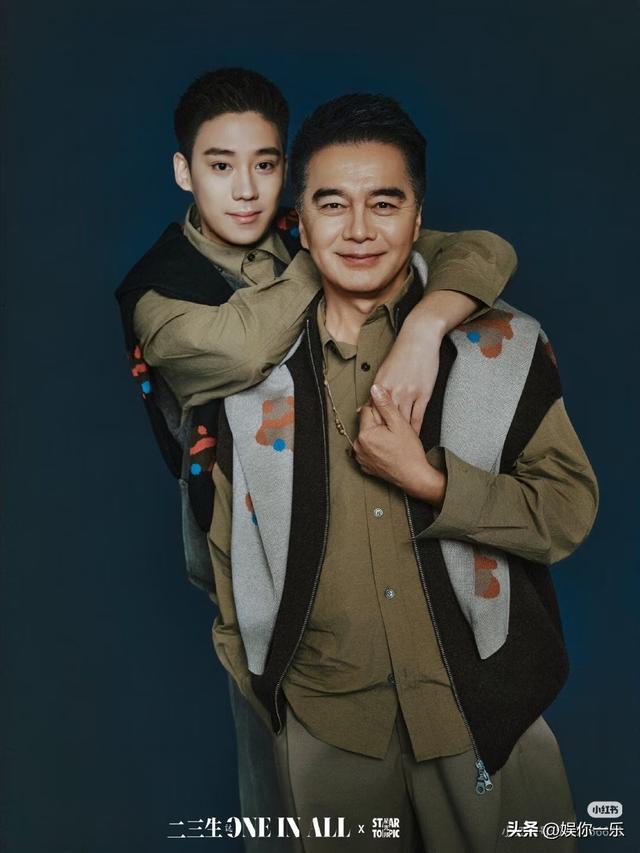 何晴告别式低调举行，许亚军带儿子现身双眼通红，两鬓斑白显憔悴