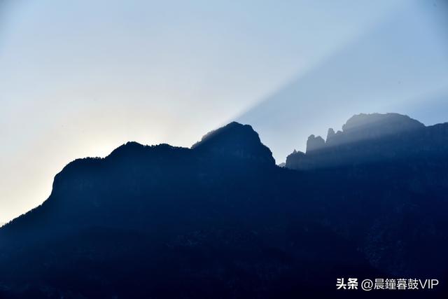 由太行屋脊俯瞰太行平湖