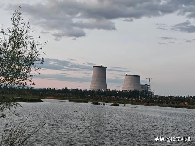 御河东路向南有个曼园 曼园里面好玩