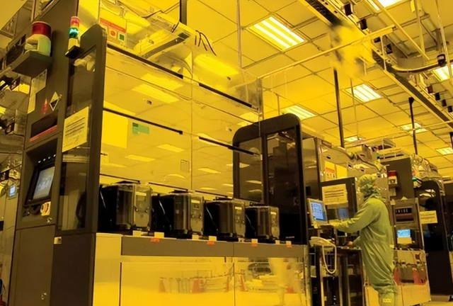 后悔已经晚了？2大芯片巨头“弃中投美”，中国不会再原谅