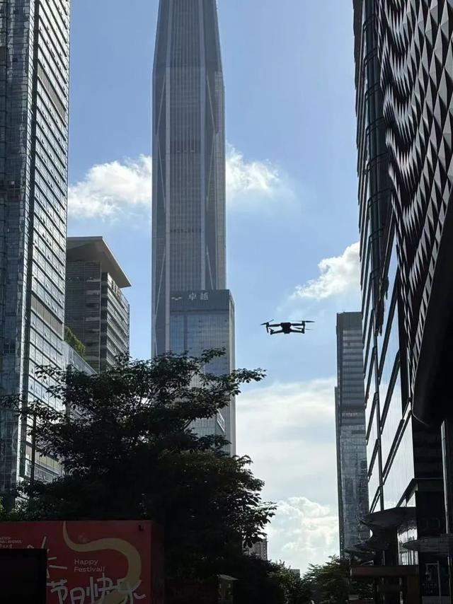 烟火气与精致感，福田这条“网红大道”如何兼得？