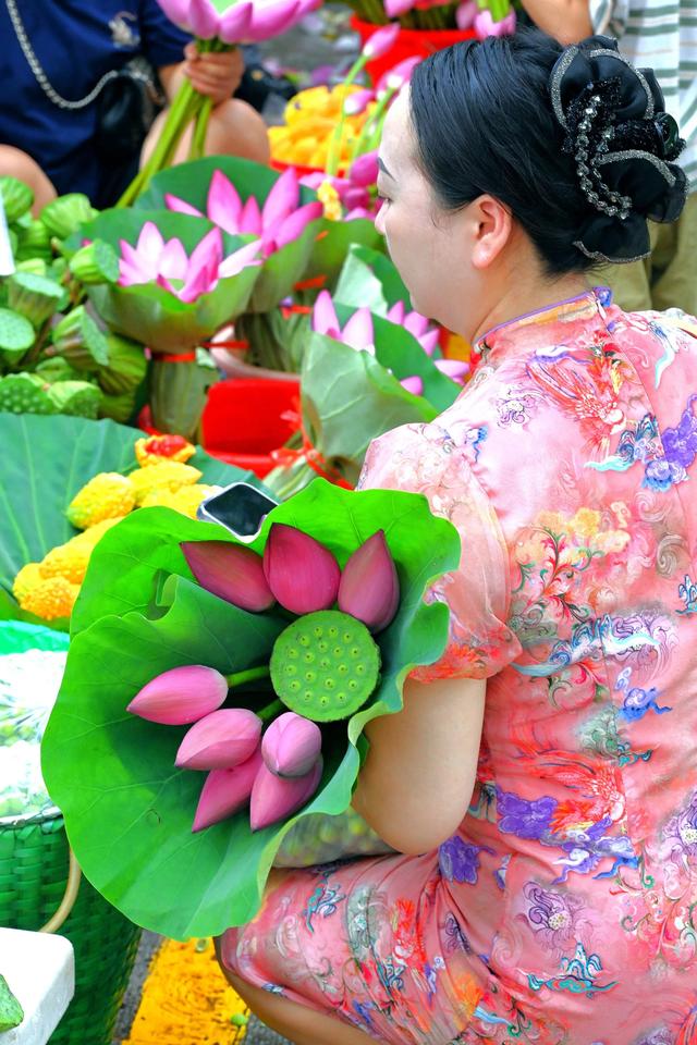 姑苏荷香漫古街
