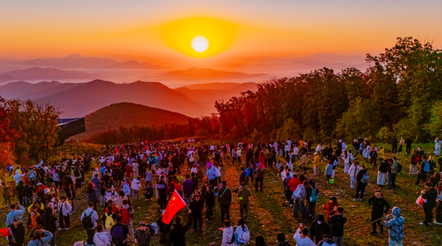 赏秋顶流地 | 这份“枫景”游玩攻略请收好！