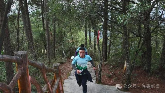 冬日“登峰”邂逅“世遗”！云台山徒步登高穿越赛激情开跑