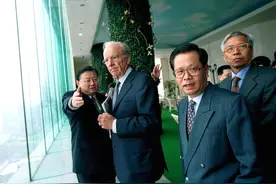李嘉诚抛售千亿港口资产：是商业撤退还是时代预警？图片