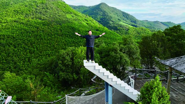 免费解锁宣城喀斯特地貌！徒步攻略→