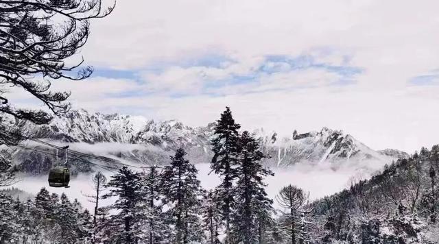 锦绣陇南·初冬秘境丨雪落藏羌寨，官鹅沟的另一面→