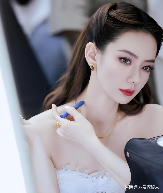 陪玩陪睡仅开胃菜，又一位内娱女演员曝"潜规则" 原来岳云鹏没说错