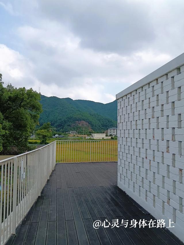 宁波东出发，一天玩转三门七个小众景点，随手一拍就是桌面壁纸。
