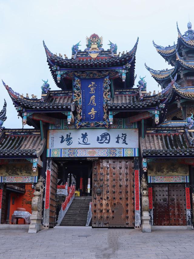 宝藏春城，冬季旅居圣地，物价低风景好，动车直达，比大理暖和