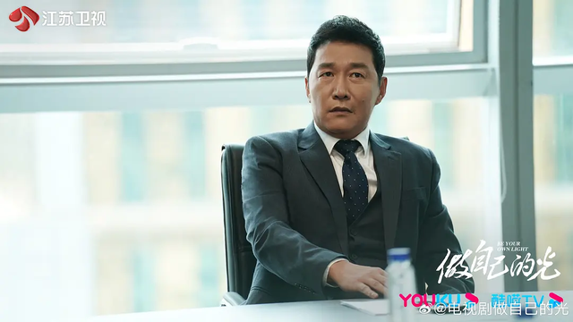 欠债人妻疯狂逆袭《做自己的光》刘涛秦海璐爽剧够狠吗？