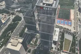 青岛市举行超高层建筑跨区域灭火救援实战演练图片