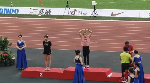 吴艳妮妈妈也没想到，全运会刚结束，女儿就落得和全红婵一样处境