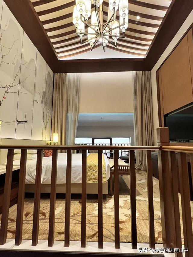 现在越来越流行一种休闲度假游，轻松惬意，拒绝东奔西走！