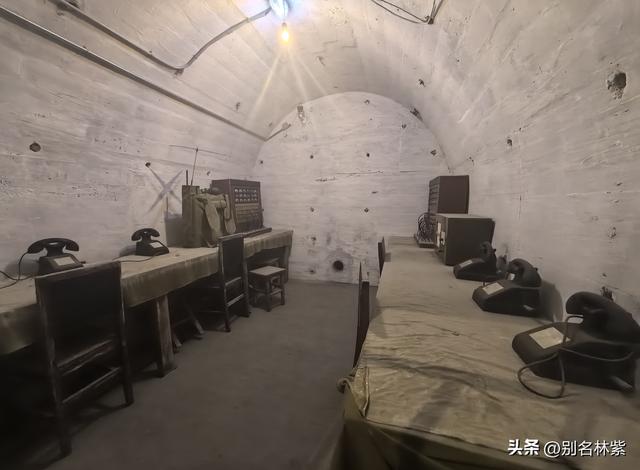 世界反法西斯战争胜利80年之际，参观海拉尔纪念园，哈萨尔桥夜景