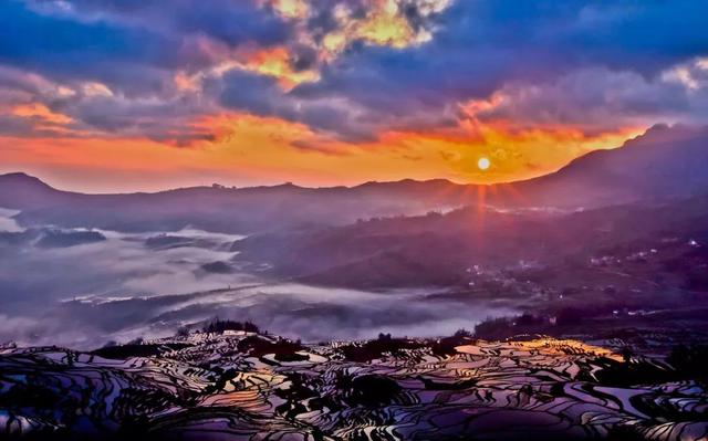 这个元旦，来元阳观赏梯田光影，参加百米长街宴吧