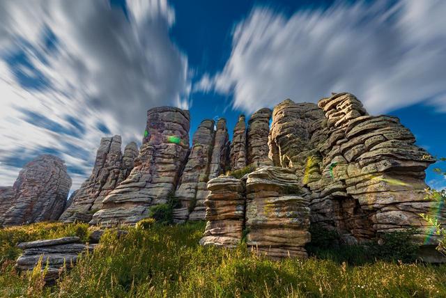 你所不知道的云南十八怪——石头长在云天外