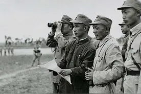 粟裕此战结束，毛主席当晚吃了满满一碗红烧肉图片