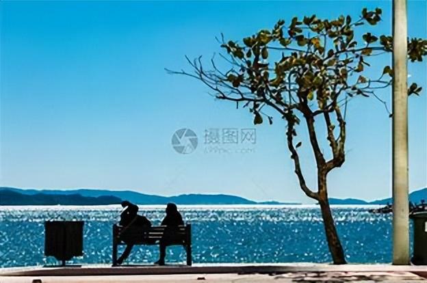 阿蒂特兰湖畔蓝村：绘彩留住外出男丁，玛雅文化活起来