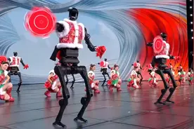 宇树H1机器人亮相春晚，展现可靠性与实用性，未来阅兵式或成亮点图片