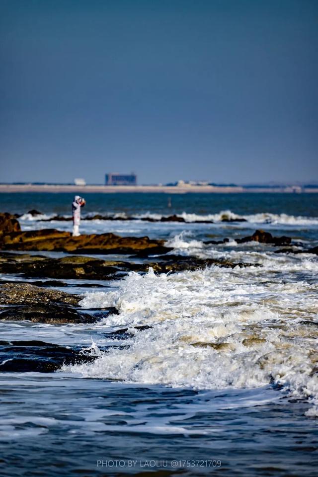很多人没见过！在日照海边绵延数公里……