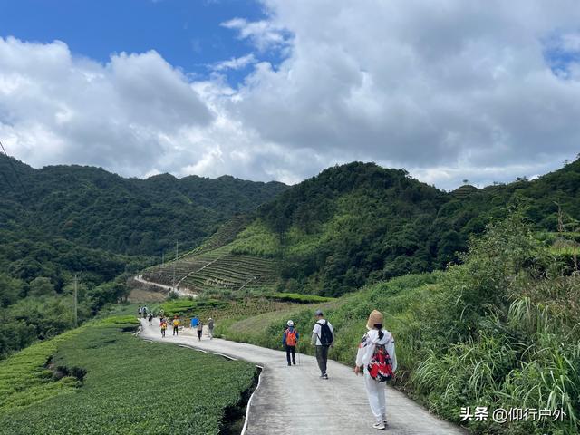 揭西白芒坝上游休闲玩水