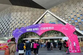 魔都上万对新人年底火热备婚，今年最流行的婚礼什么样？图片