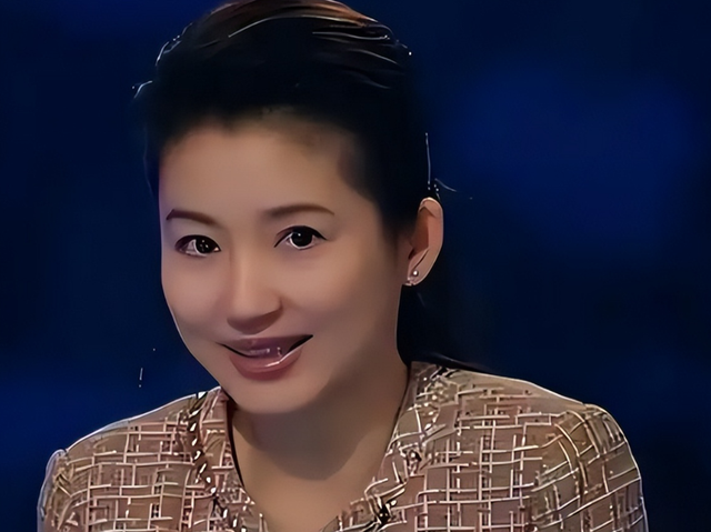 善恶到头终有报！57岁央视女主持王小丫，已走上另一条大路