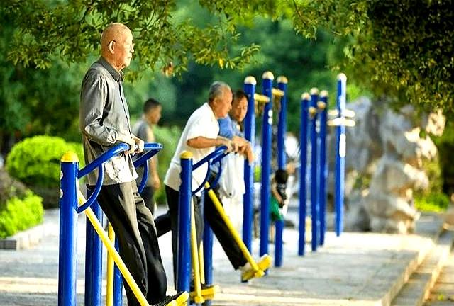 “经常运动	”被推翻？建议：过了55岁	，最好保持7个锻炼习惯