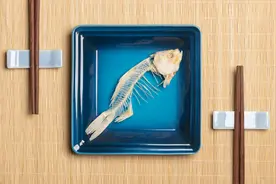 被鱼“报复”差点截肢！夏季活跃，48小时能夺命图片