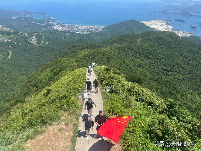 深圳游记:梅沙尖和云海广场的山与海