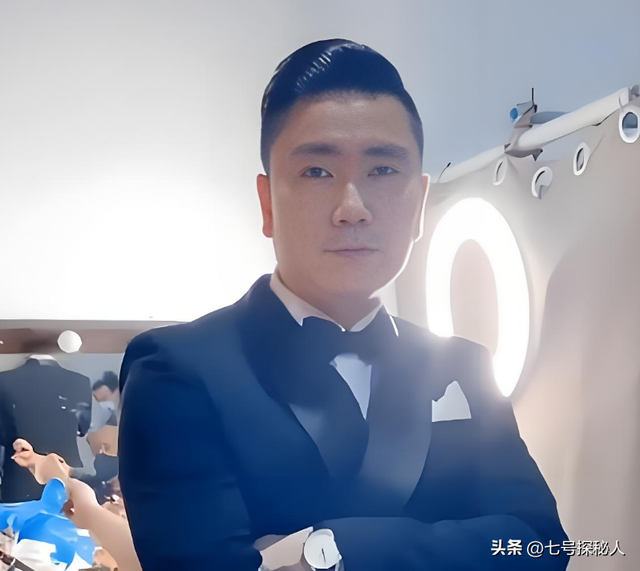 10年前，那个娶了泰国“人妖皇后”的北京男子，如今后悔了吗？