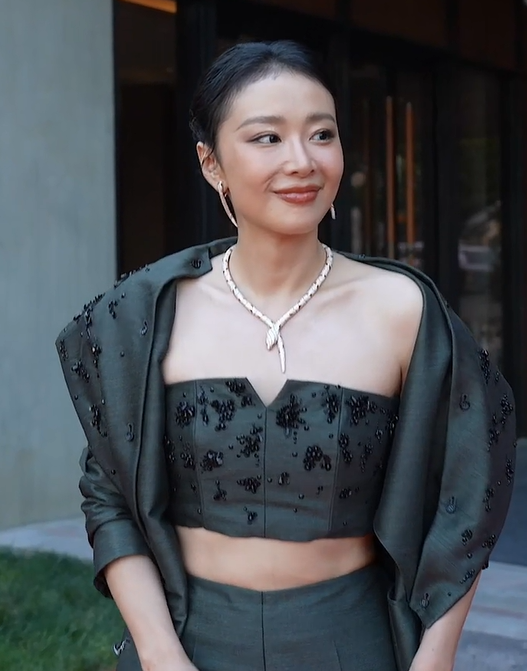 北京这晚：刘涛面相变了	，倪妮风情万种，高叶堪称熟女界的天花板