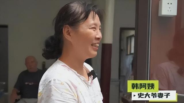 95 后站长用快递网络改造养老：月流水 35 万，8 分 20 秒上门