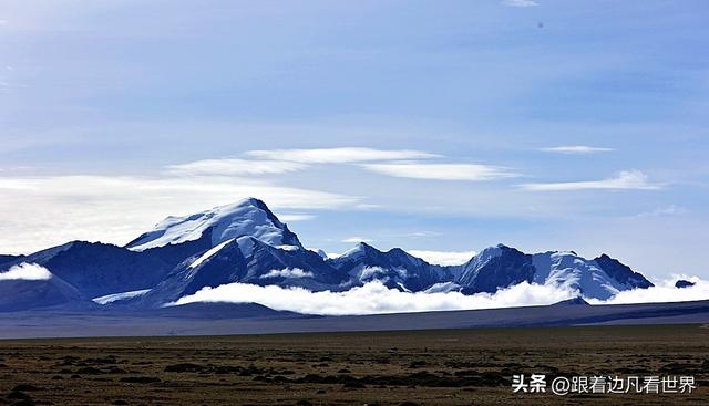 《219南南线》的极致风光：触摸云端雪山 踏遍无垠草原