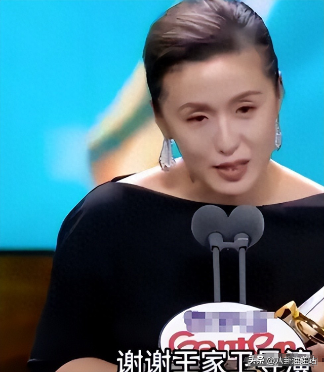 陪玩陪睡不算完！王家卫风波后，多名影后自曝"潜规则" 宋佳也遭殃