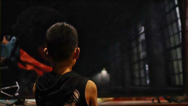 成年后解锁的创伤：为何有些性骚扰多年后才被察觉？