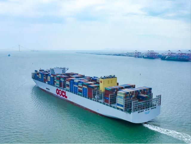 美媒：中国顺差首破万亿，特朗普上台11个月，顶中国自己苦干5年